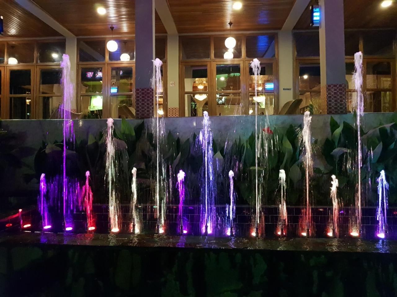 Sweet Garden Hotel Кумаси Экстерьер фото